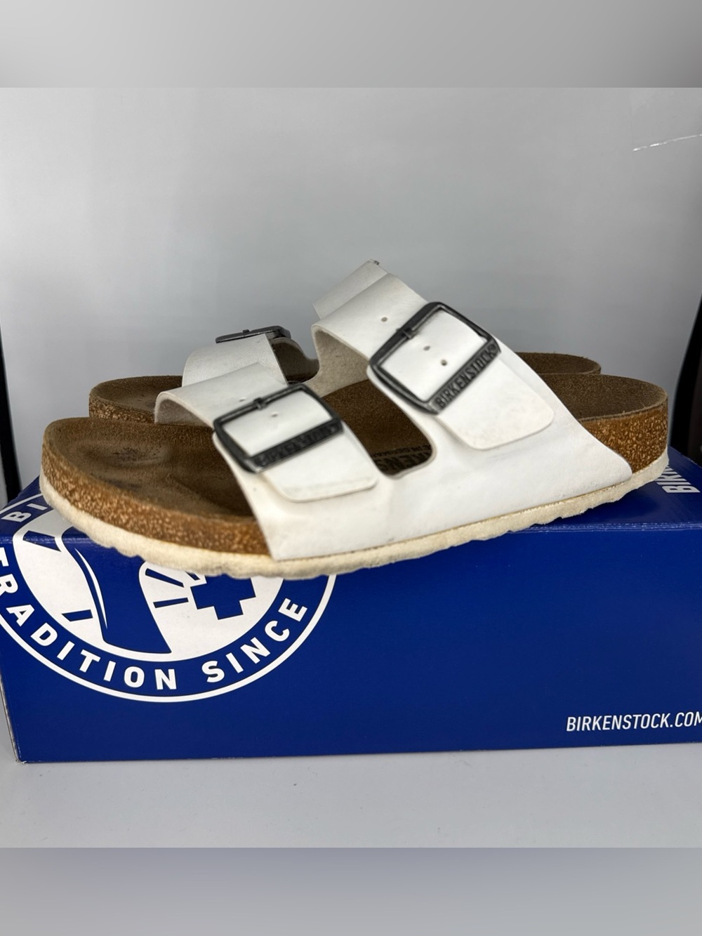 Birkenstock Women White Leather Arizona Two Strap Buckle Slide Sandals EU 38 7.5